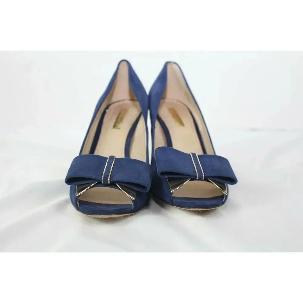 ladies Louise et Cie heels size 7.5B